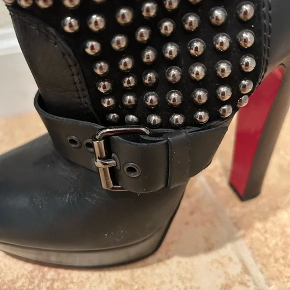 Studded Black Leather Boots - Picture 4 of 13
